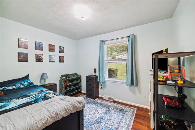 2266 Medford RD, Salem, VA 24153