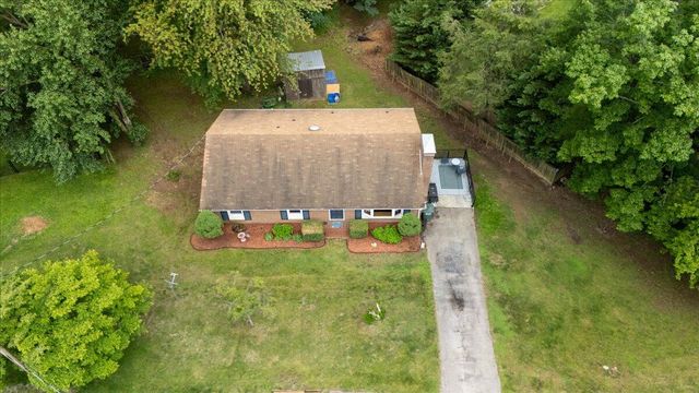 2266 Medford RD, Salem, VA 24153