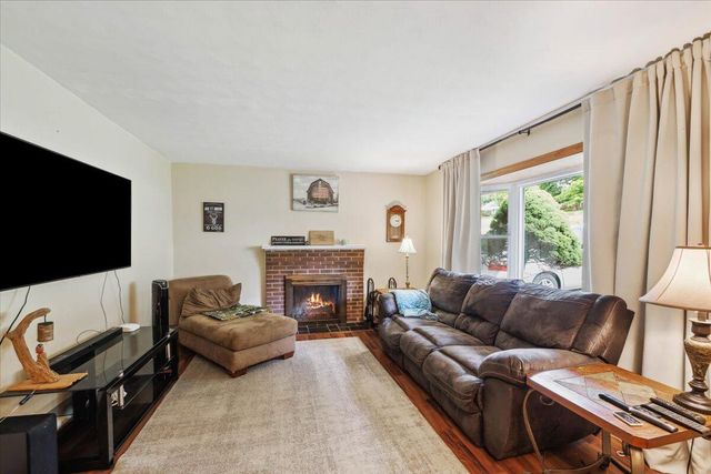 2266 Medford RD, Salem, VA 24153