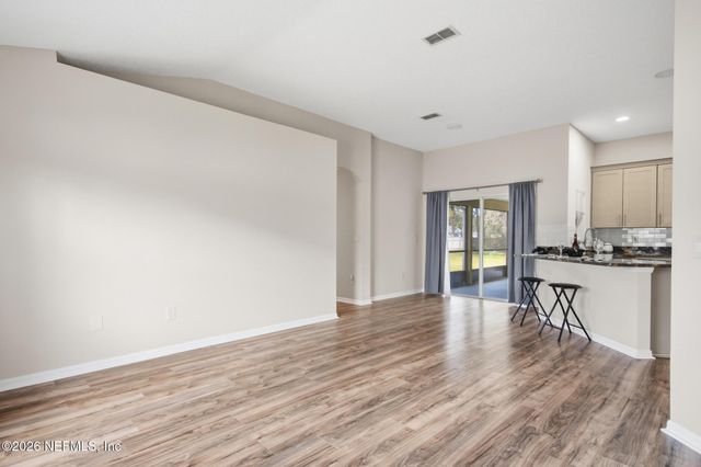 33 PHOENIX Lane, Palm Coast, FL 32164