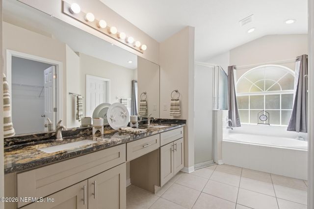 33 PHOENIX Lane, Palm Coast, FL 32164