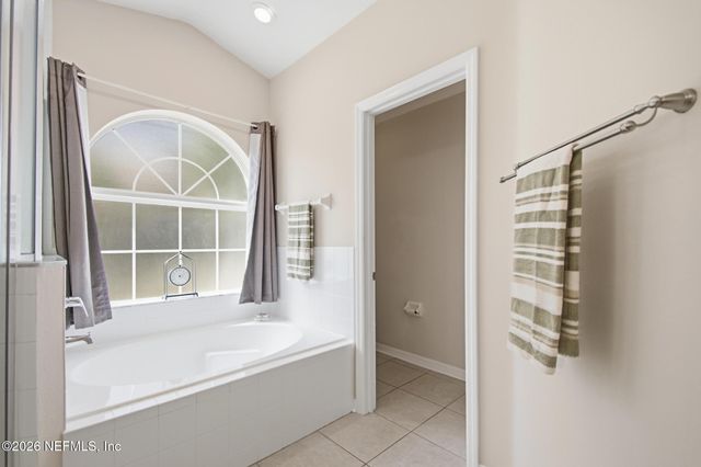 33 PHOENIX Lane, Palm Coast, FL 32164