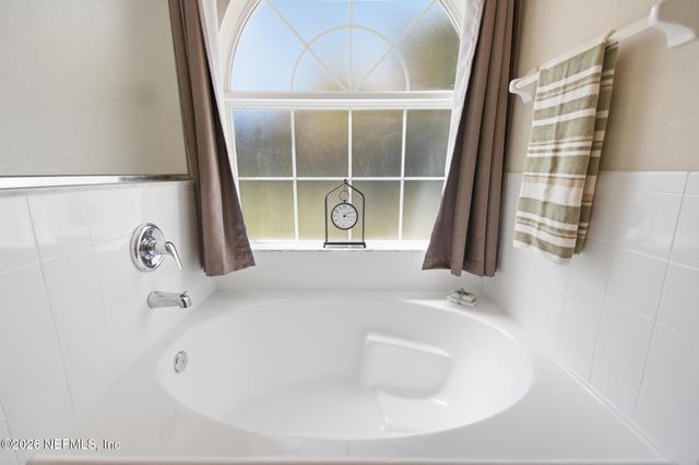 33 PHOENIX Lane, Palm Coast, FL 32164