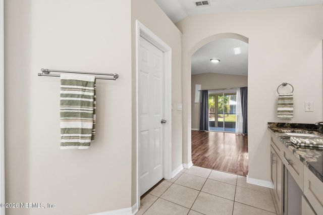 33 PHOENIX Lane, Palm Coast, FL 32164