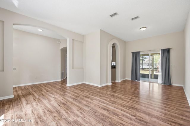 33 PHOENIX Lane, Palm Coast, FL 32164