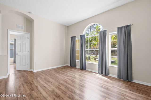 33 PHOENIX Lane, Palm Coast, FL 32164