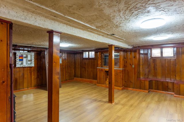 85-32 213th Street, Hollis Hills, NY 11427