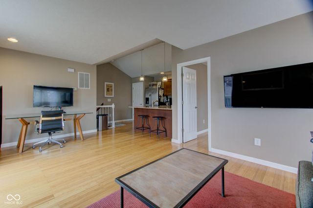 614 E 21st Street, Indianapolis, IN 46202