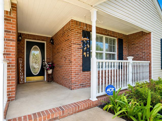 57 Bunker Drive, Rossville, GA 30741