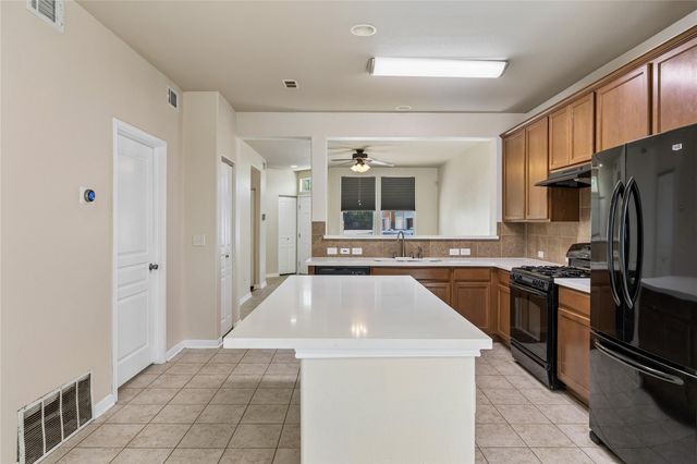 249 Trestle Tree, San Marcos, TX 78666