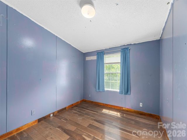 152 Hollon Cove, Waynesville, NC 28786