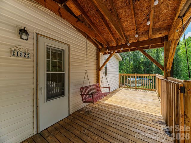 152 Hollon Cove, Waynesville, NC 28786