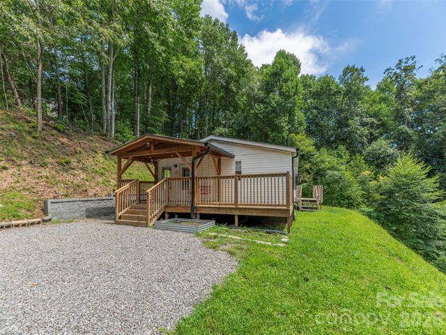 152 Hollon Cove, Waynesville, NC 28786