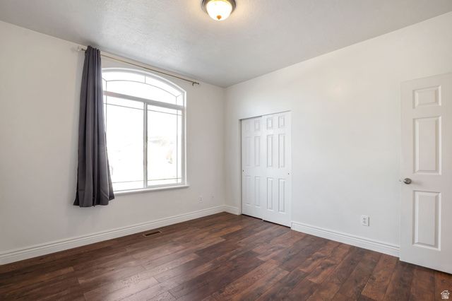 970 W FOX HOLLOW DR, North Salt Lake, UT 84054