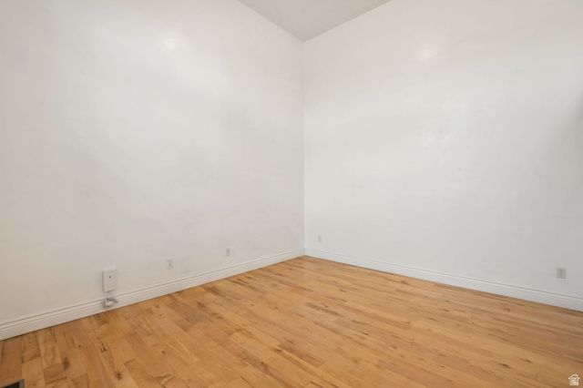 970 W FOX HOLLOW DR, North Salt Lake, UT 84054