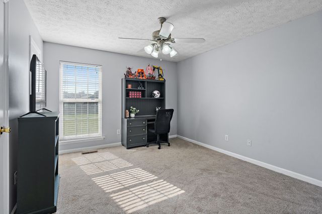 649 Woodburn Dr, Smyrna, TN 37167