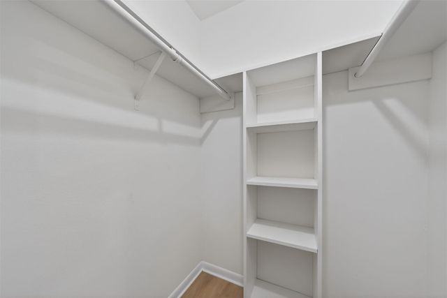 301 Moody Avenue, League City, TX 77573