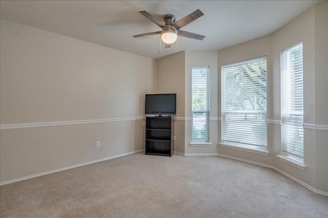 1327 Rosie LN, Cedar Park, TX 78613