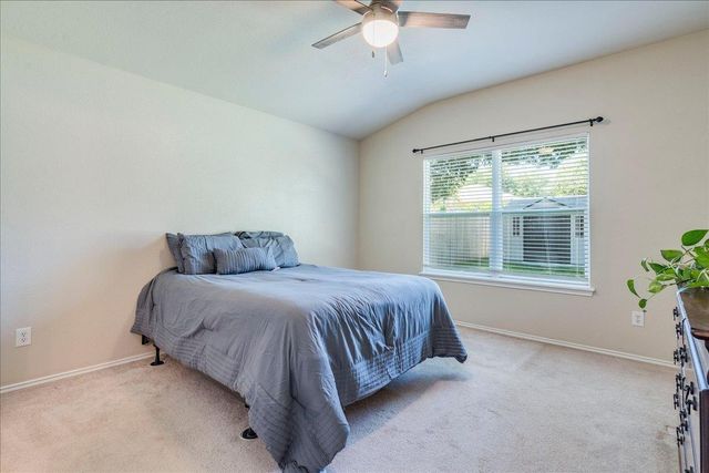 1327 Rosie LN, Cedar Park, TX 78613