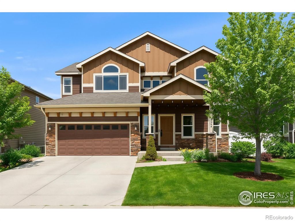 893 Shirttail Peak Court, Windsor, CO 80550