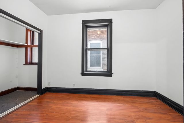 2219 S 60th Court, Cicero, IL 60804