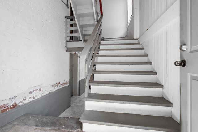 2219 S 60th Court, Cicero, IL 60804