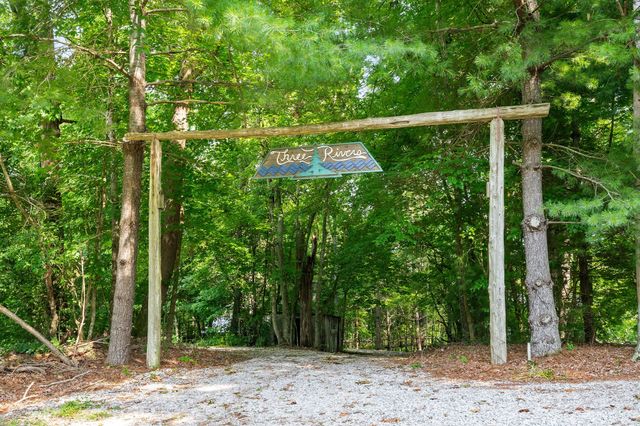 2541 Sparkmantown Rd, Doyle, TN 38559