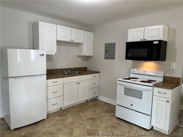 409 Boundary Lane, Fayetteville, NC 28301