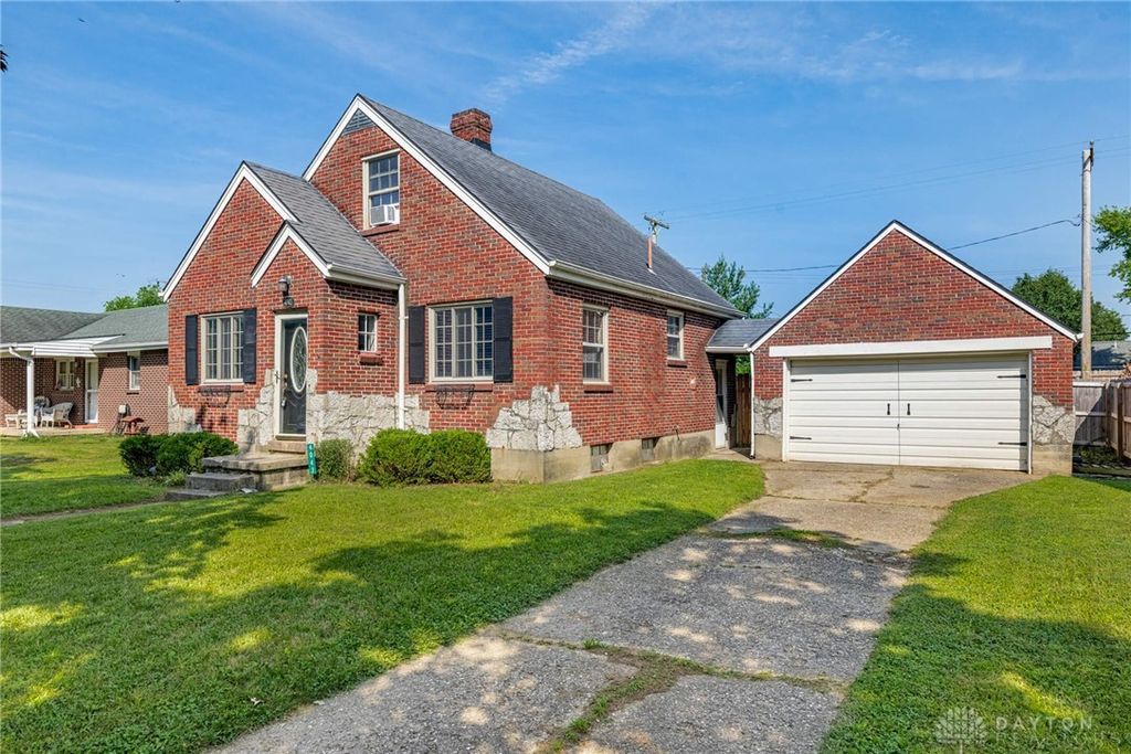 4043 Ellery Avenue, Moraine, OH 45439