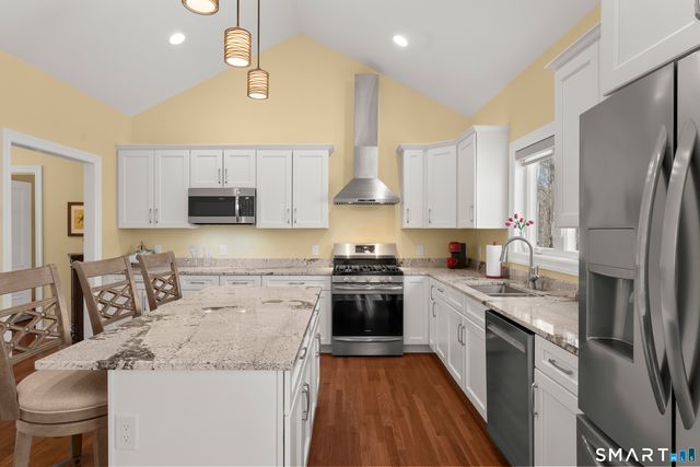 6 Syleo Lane, Salem, CT 06420