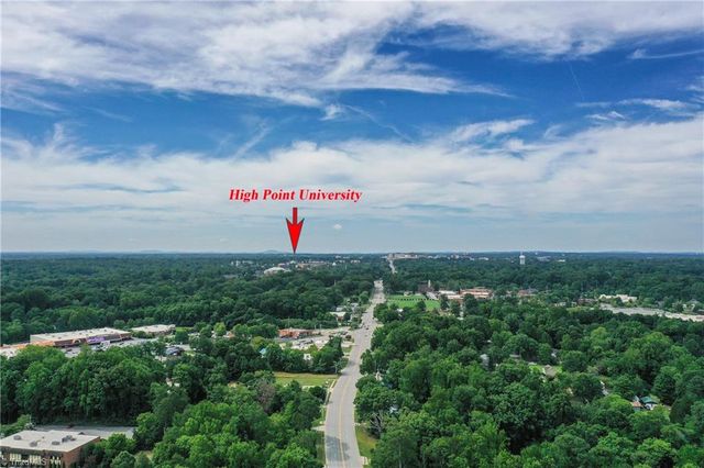 2808 Big Oak Court, High Point, NC 27265