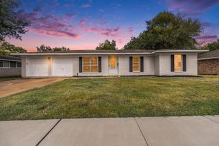 10331 Collingswood Road, La Porte, TX 77571