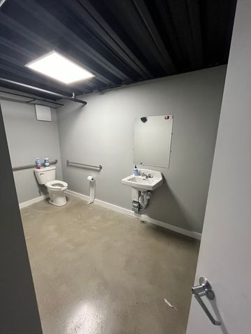 429 R Main Suite B, Melrose, MA 02176