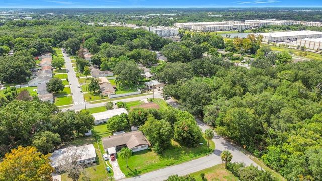 950 PINEDALE AVENUE, Orlando, FL 32808