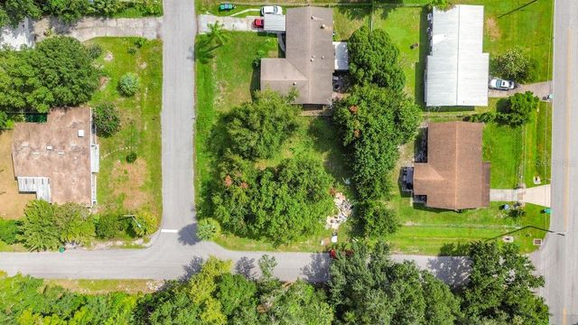 950 PINEDALE AVENUE, Orlando, FL 32808