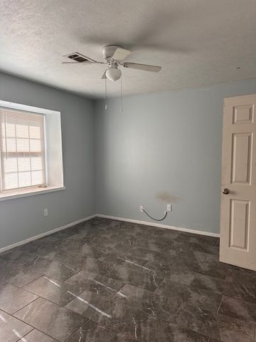 10 Catalina, Hilltop Lakes, TX 77871