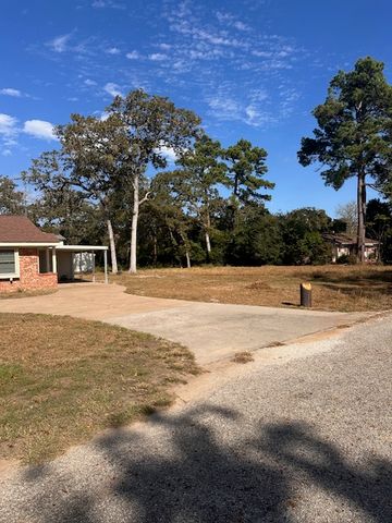 10 Catalina, Hilltop Lakes, TX 77871