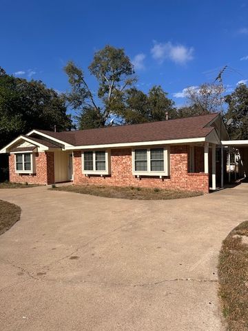 10 Catalina, Hilltop Lakes, TX 77871