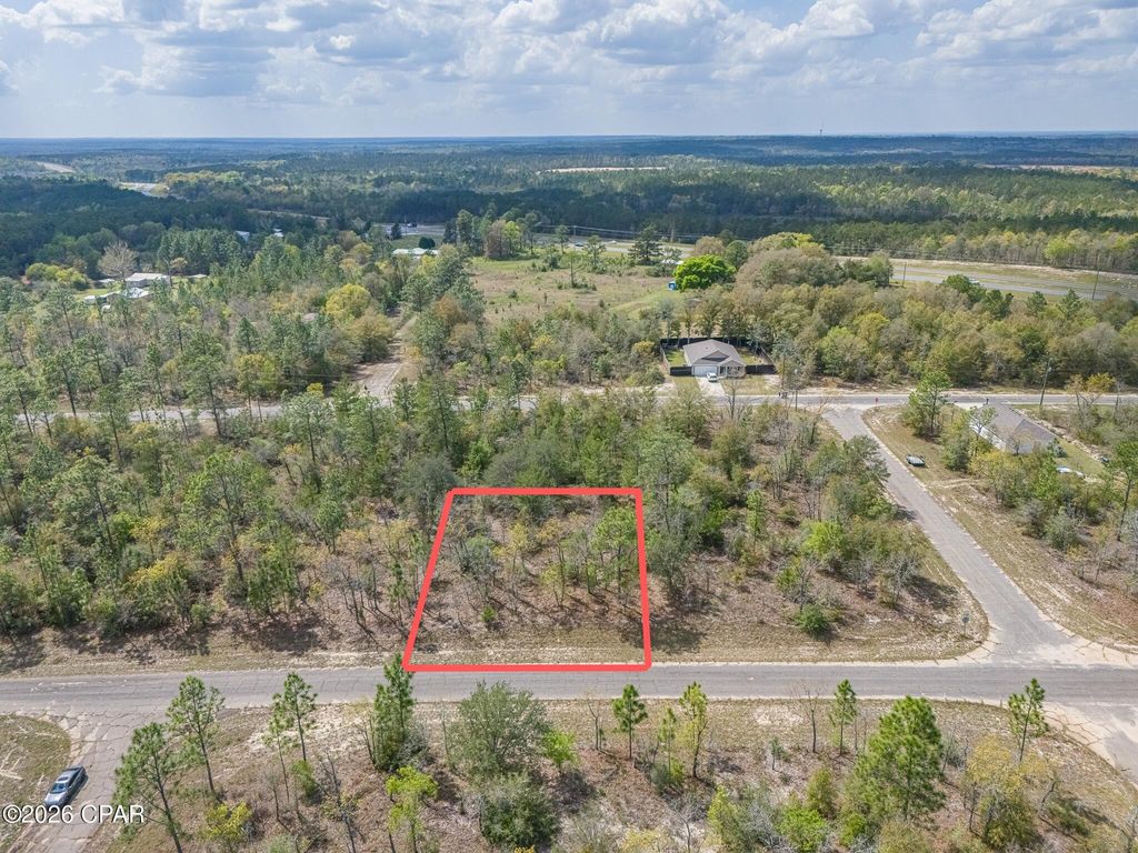 Lot 2 Esmont Avenue, Chipley, FL 32428