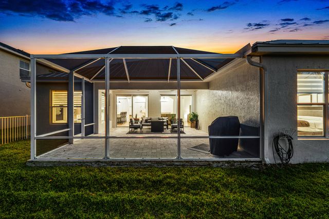 9009 New Hope Court, Royal Palm Beach, FL 33411