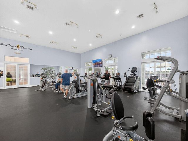 9009 New Hope Court, Royal Palm Beach, FL 33411