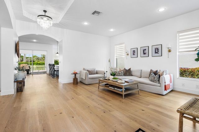 9009 New Hope Court, Royal Palm Beach, FL 33411