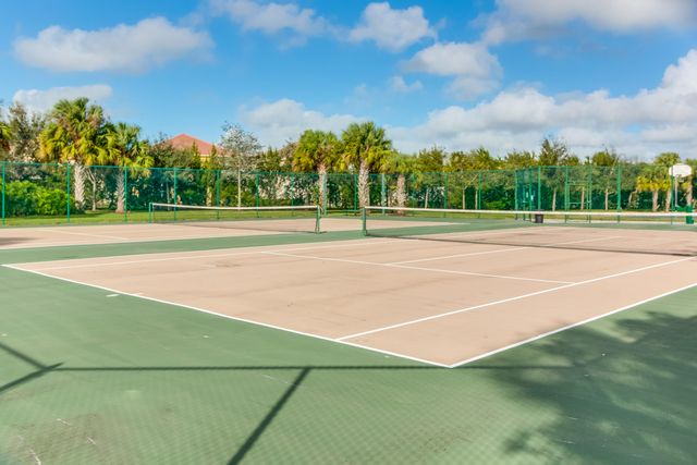 9009 New Hope Court, Royal Palm Beach, FL 33411