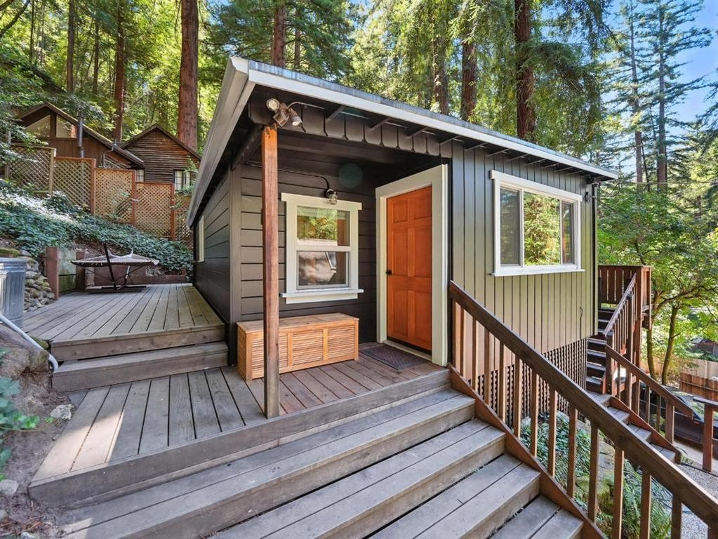 9540 E Zayante Road, Felton, CA 95018