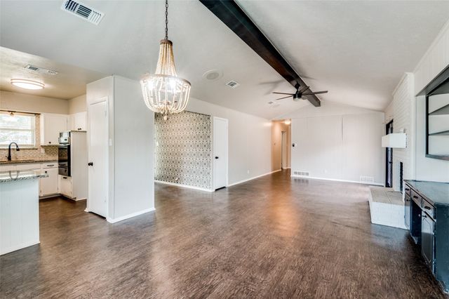 100 High School Drive, Waxahachie, TX 75165