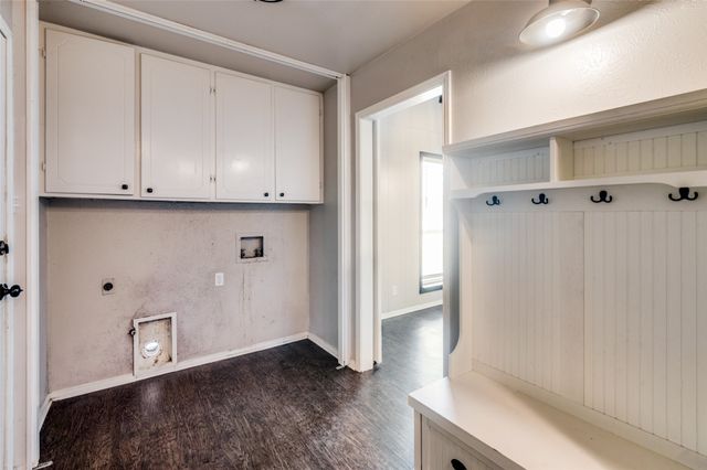 100 High School Drive, Waxahachie, TX 75165