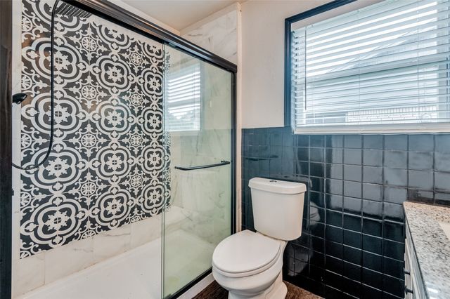 100 High School Drive, Waxahachie, TX 75165