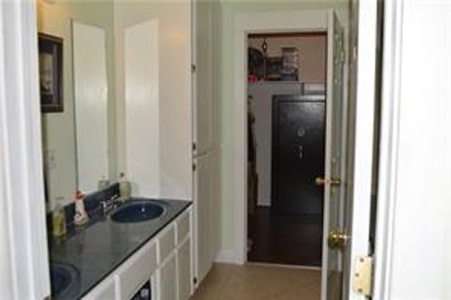 5735 March Road, Theodore, AL 36582