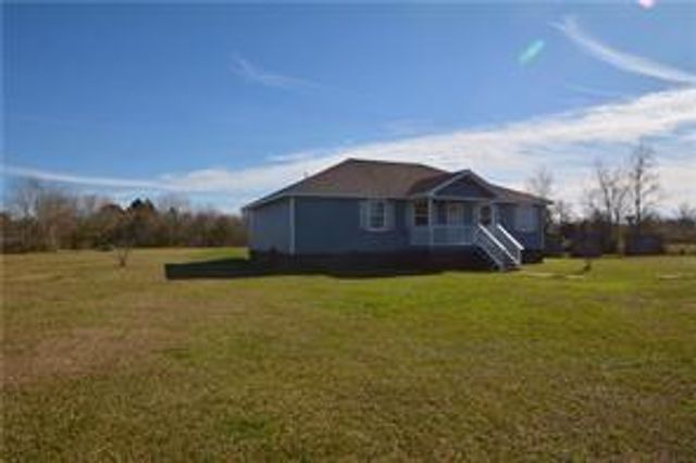 5735 March Road, Theodore, AL 36582