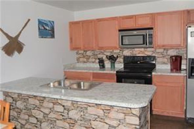 5735 March Road, Theodore, AL 36582